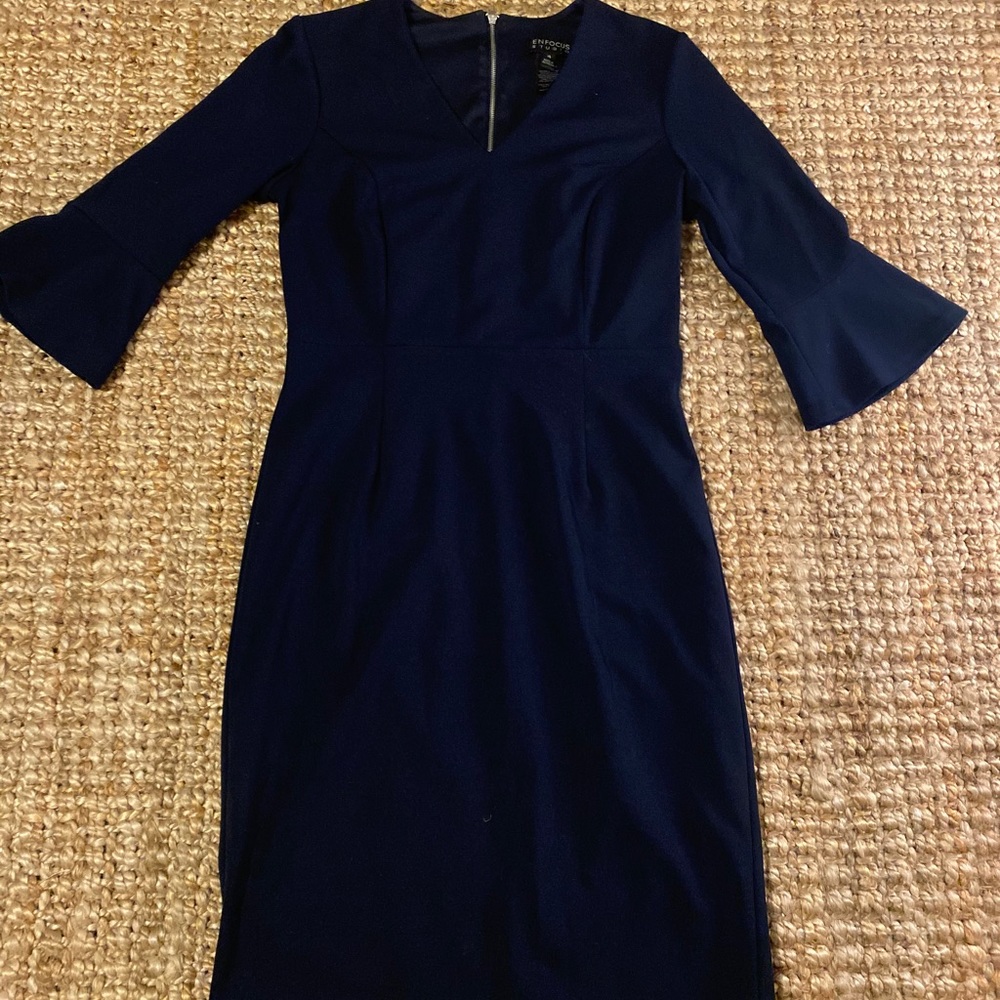 Navy (en focus) Bell Sleeve Dress 4